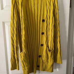 Women Sweater Cardigan Size L Cable Knit Button Down Pockets Mustard Merokeety